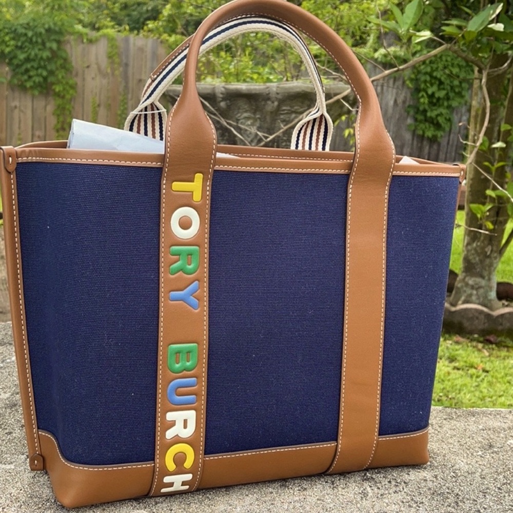 Brand new Tory Burch tote 👜 bag